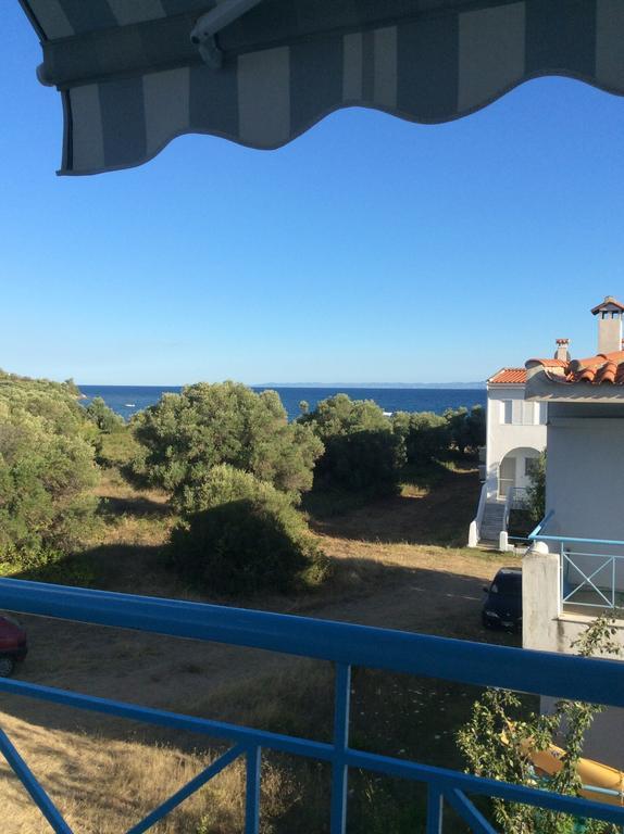 Red House Villa Jerakini Rom bilde